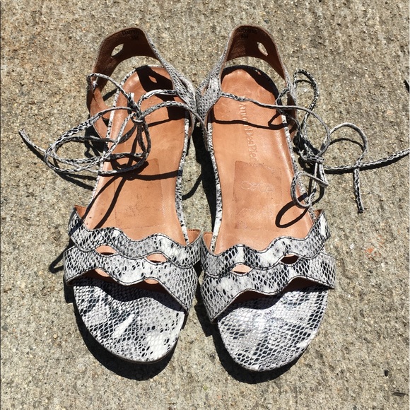 L' Amour Des Pieds Darrylynn sandals - Picture 1 of 8